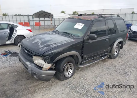 2000 Ford Explorer Sport from USA, damaged, VIN 1FMYU60E0YUA32680